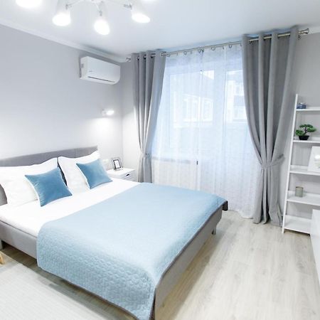 Apart-Hotel "Lavina" Sumi Dış mekan fotoğraf