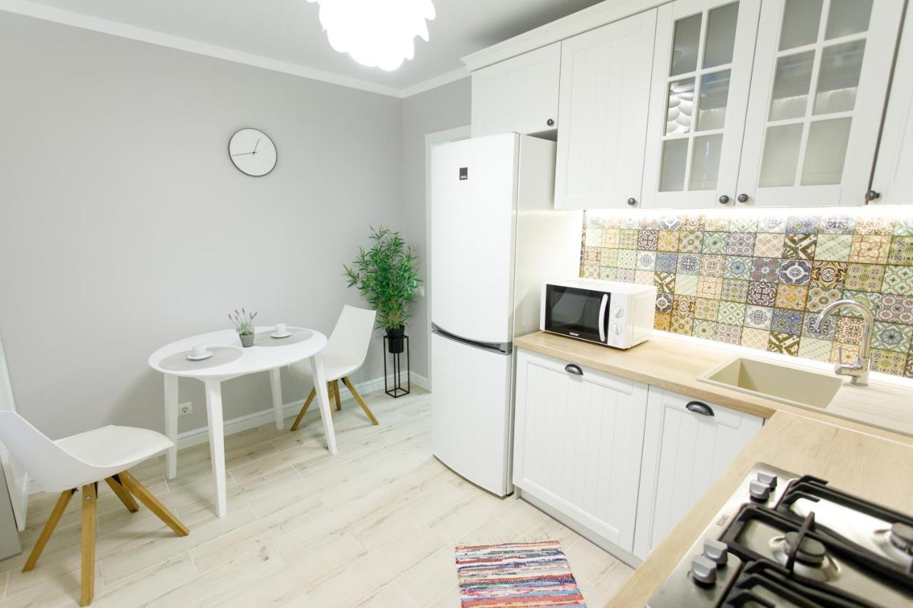 Apart-Hotel "Lavina" Sumi Dış mekan fotoğraf