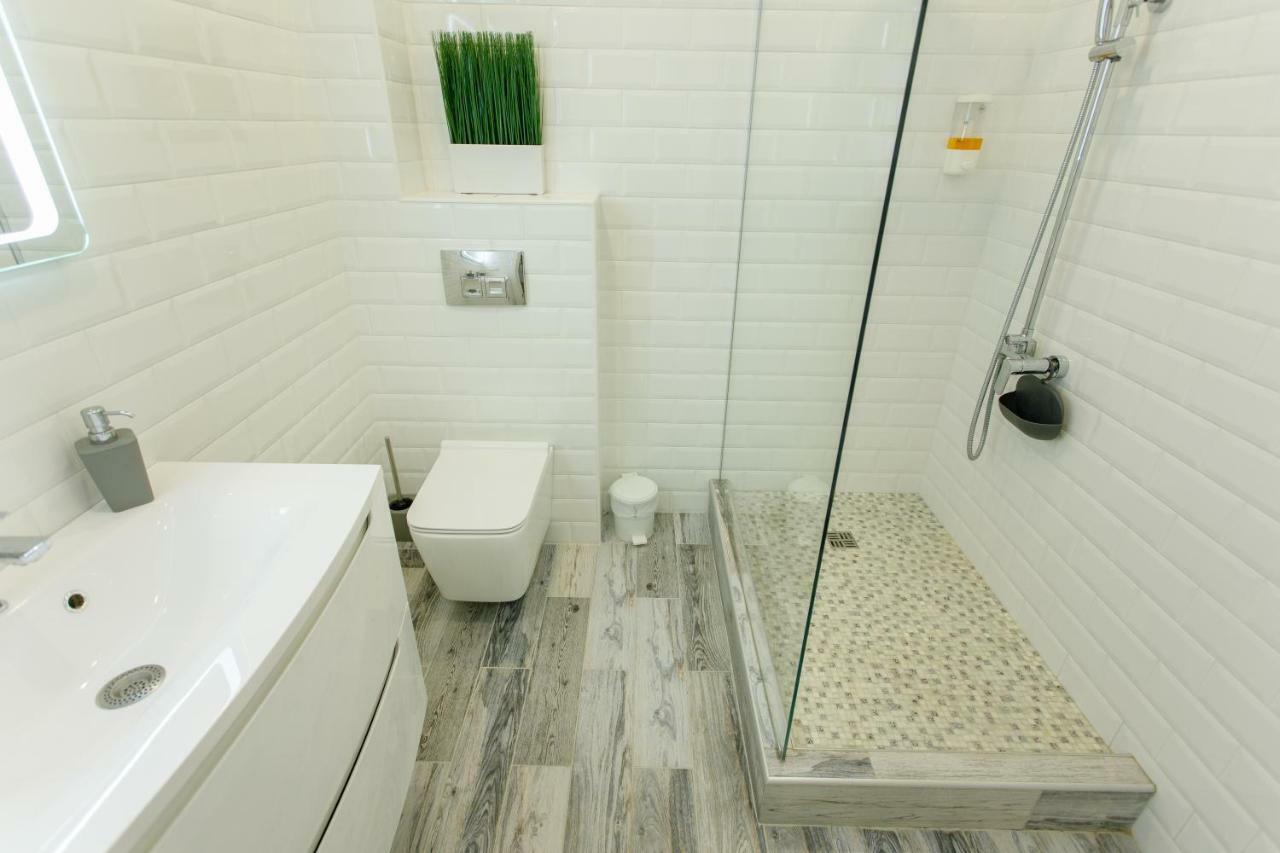 Apart-Hotel "Lavina" Sumi Dış mekan fotoğraf