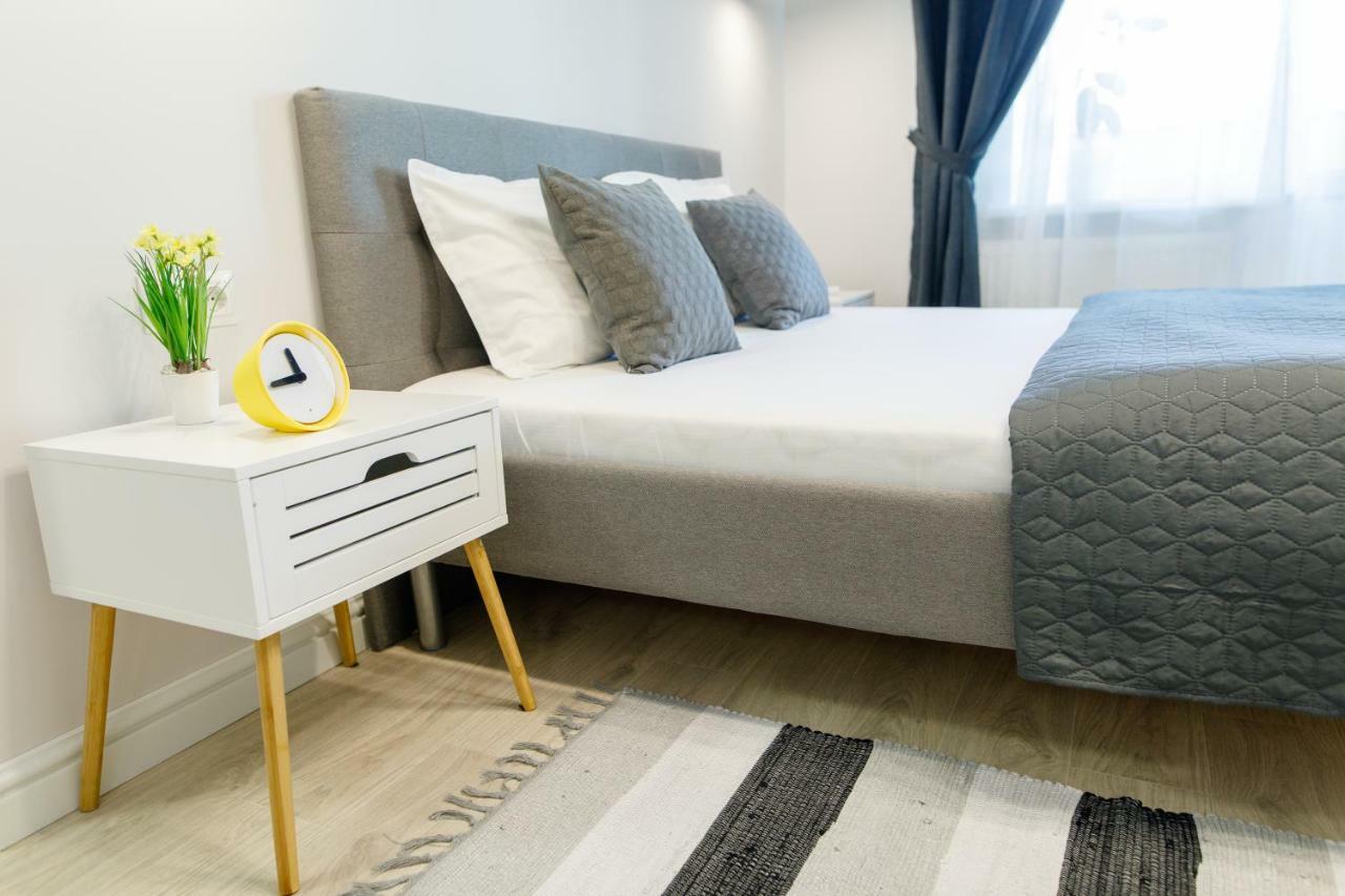 Apart-Hotel "Lavina" Sumi Dış mekan fotoğraf